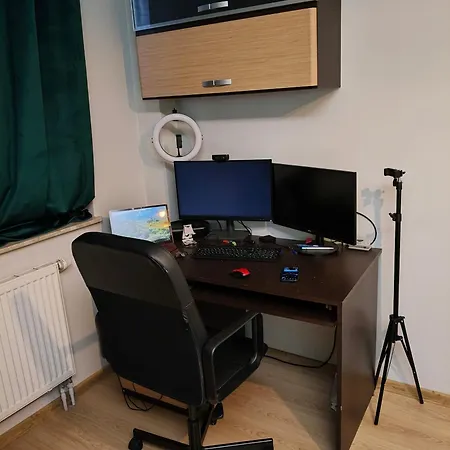 Δωμάτια σε οικογενειακή κατοικία Abbey Homestay Krasków